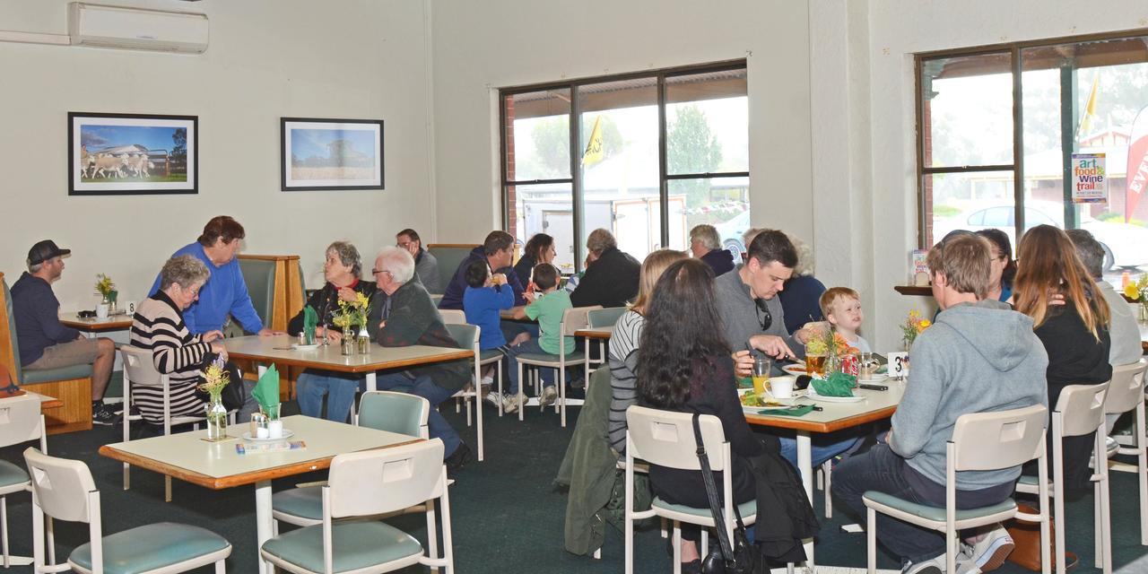 The Wickepin Hotel And Harvest Cafe York Buitenkant foto
